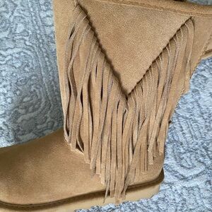 BearPaw Tan Suede Boots with Fringe